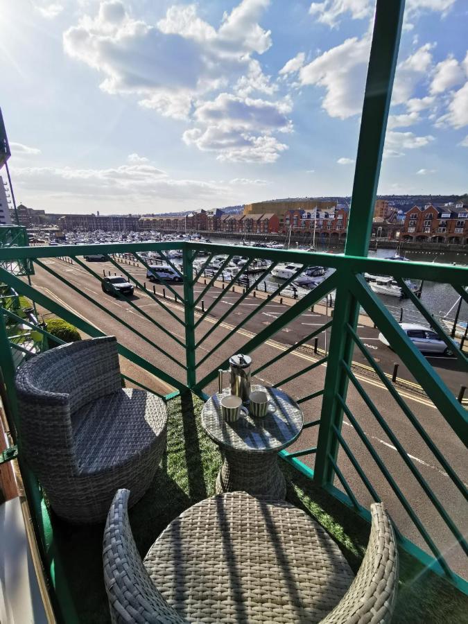 Apartment By The Beach سوانسي المظهر الخارجي الصورة